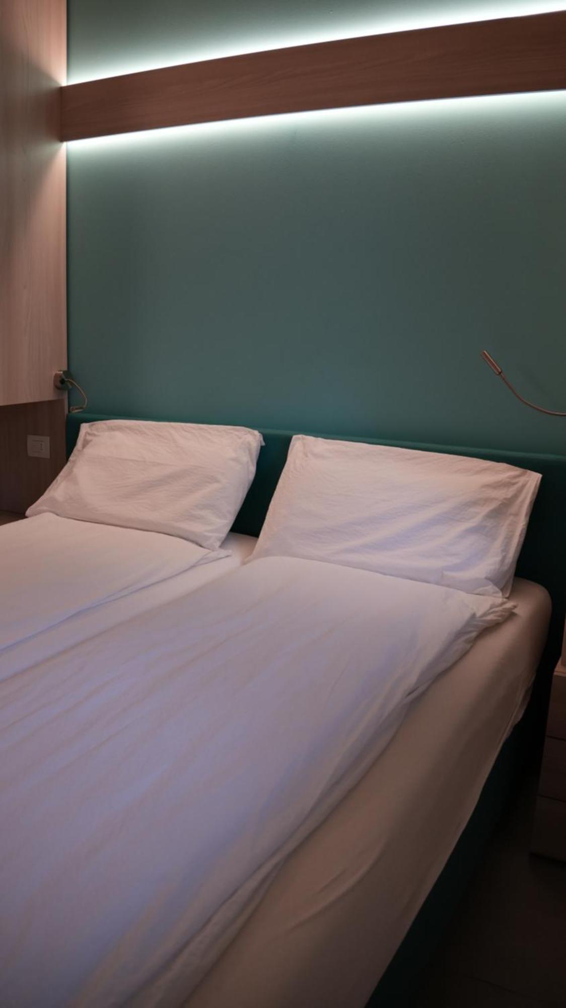 Casa Maria Apartments Riva del Garda Room photo